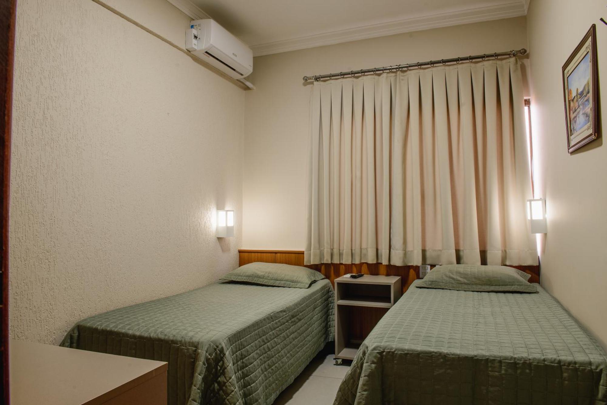 Hotel Trevo Cascavel エクステリア 写真