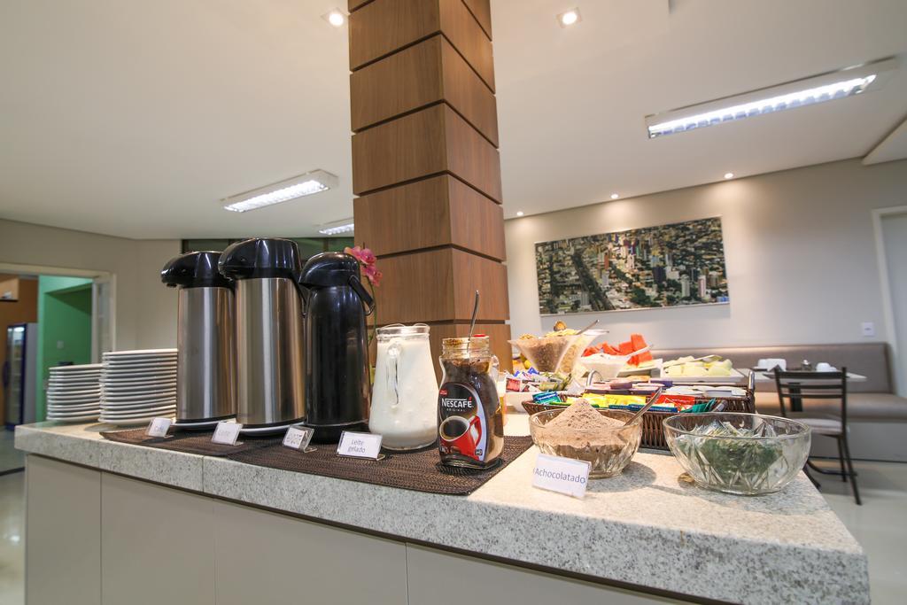 Hotel Trevo Cascavel エクステリア 写真